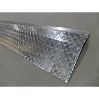 12' TRANSITION PLATE