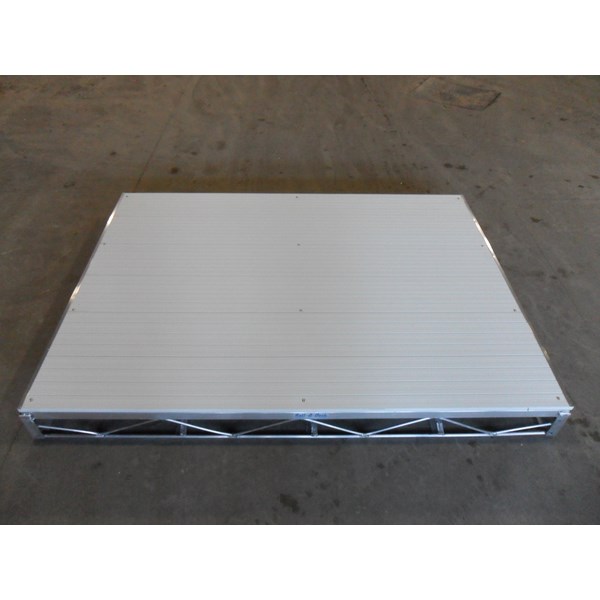 6 'x8 '