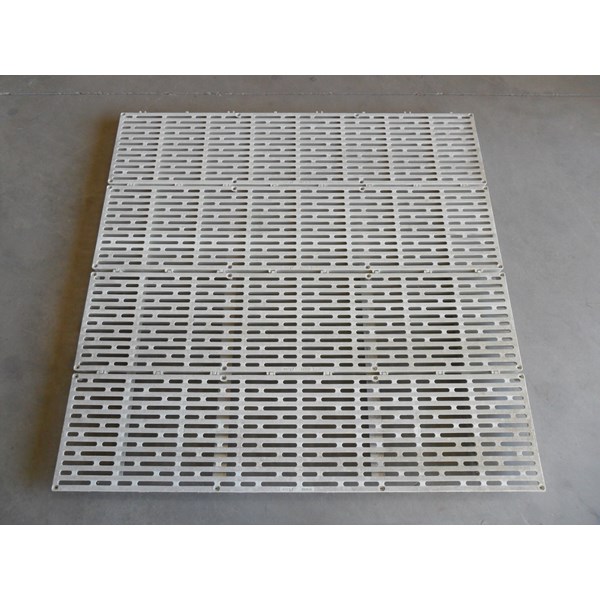 Vers-a-dock decking没有删除孔 -  thruflow白色