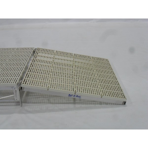 4'X4'斜面铝通流白色铰链