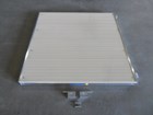 4'X4' vs - a - dock斜坡与米色铰链