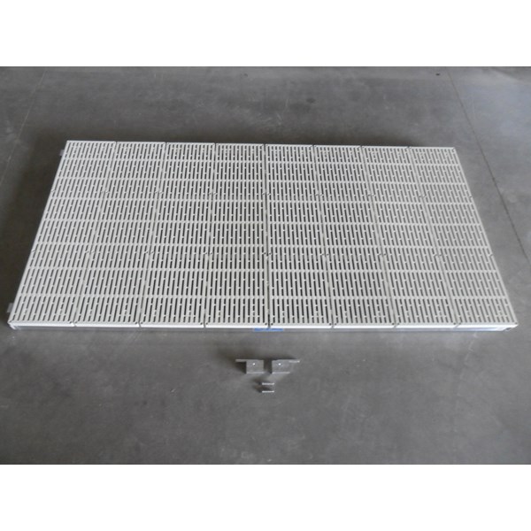 4'X8' versa - a - dock坡道与铰链- thruflow白色