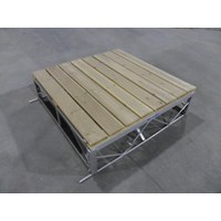 4 'x4 Aluminum-Cedar的扩展