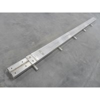 10'巨型雨棚轨道延伸