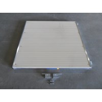 4'x4'vers-a-dock斜坡与铰链 - 米色
